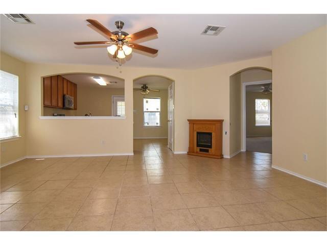 109 Mood Lake Dr in Kyle, TX - Building Photo - Building Photo