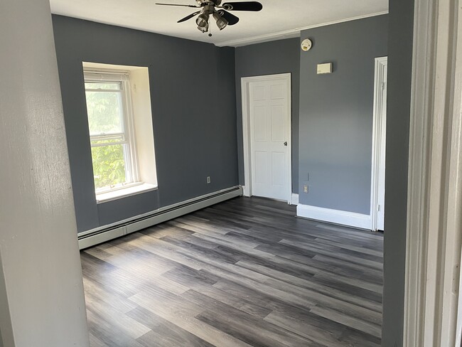 65 Fern St, Unit 2 in Bangor, ME - Building Photo - Building Photo