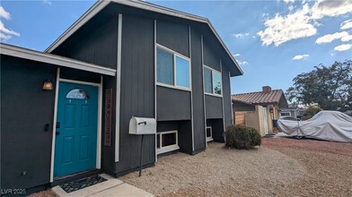 813 Cline St in Las Vegas, NV - Building Photo - Building Photo