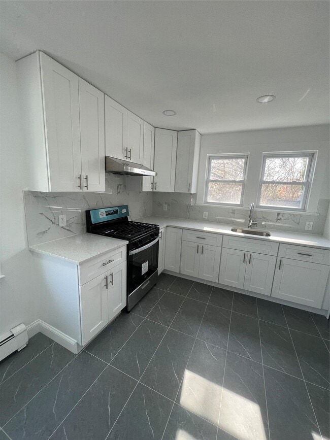 property at 2318 Milburn Ave