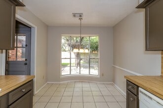 13319 Ascot Glen Ln in Houston, TX - Building Photo - Building Photo