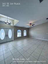 161 SE 1st Pl in Cape Coral, FL - Building Photo - Building Photo