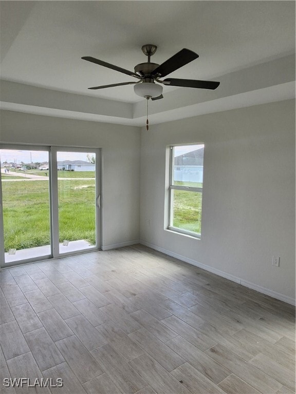 324 Wilmington Pkwy in Cape Coral, FL - Foto de edificio - Building Photo