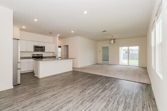 19616 Cloudy Bay Dr in Pflugerville, TX - Building Photo - Building Photo