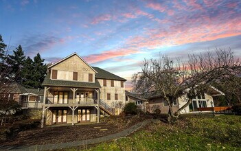 20360 NW Phillips Rd in Hillsboro, OR - Building Photo - Building Photo