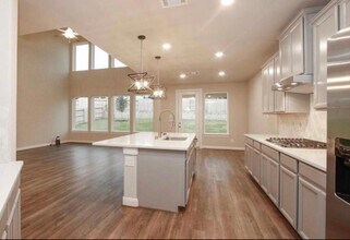 17685 Martin Crk Ln in Conroe, TX - Building Photo - Building Photo