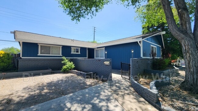 property at 700 Akard Dr