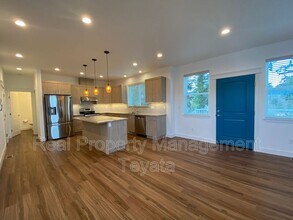 929 Nevada St in Bellingham, WA - Building Photo - Building Photo