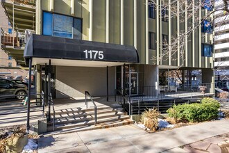 Park Ville Apartments in Denver, CO - Building Photo - Building Photo