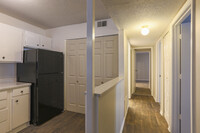 Abner Apartments photo'