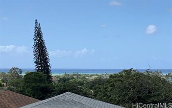 541 Kuliouou Rd in Honolulu, HI - Building Photo - Building Photo