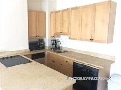 591 Beacon St, Unit 5 in Boston, MA - Building Photo