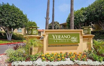 7565 Charmant Dr in San Diego, CA - Building Photo - Building Photo