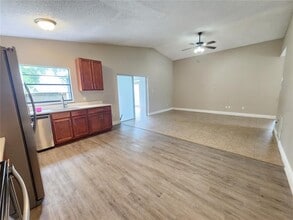 11500 Benbow Ct in Orlando, FL - Building Photo - Building Photo