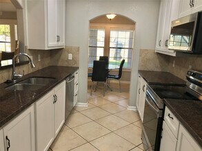 2310 Townhall Ln in Katy, TX - Building Photo - Building Photo