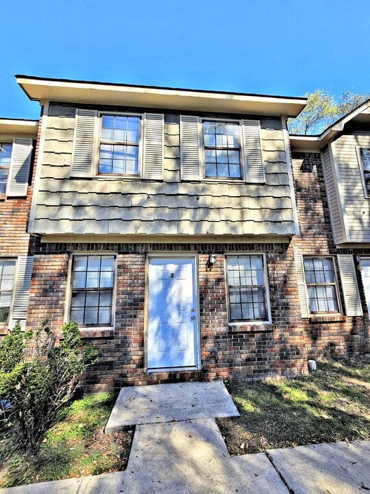 (RCH-36) 1220 North Street in Decatur, AL - Foto de edificio