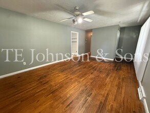 524 Alspaugh Dr in Winston-Salem, NC - Building Photo - Building Photo