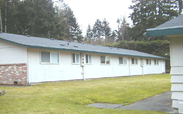 Summit View Apartments in Puyallup, WA - Building Photo - Building Photo