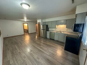 3010 Oakland St in Ames, IA - Building Photo - Building Photo