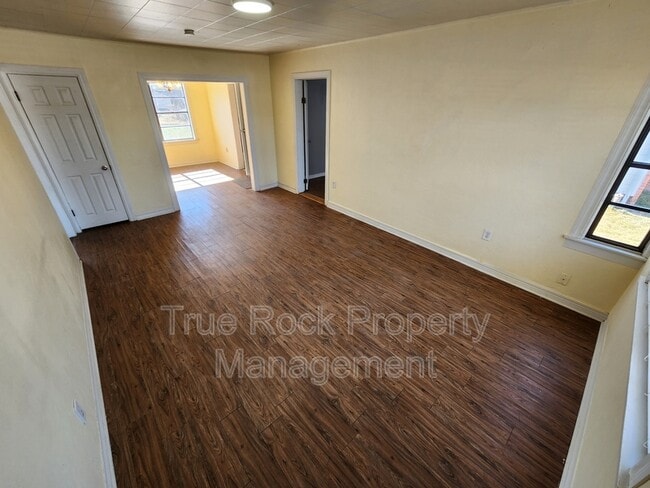 1121 E Beverly St in Ada, OK - Building Photo - Building Photo