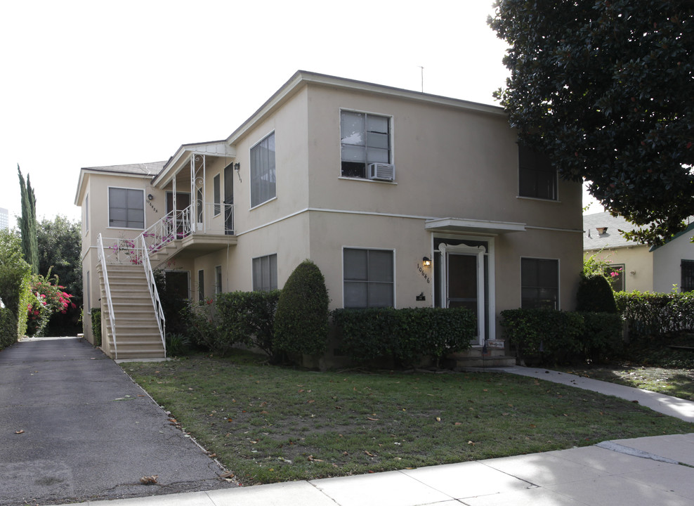 10646-10648 1/2 Whipple St in North Hollywood, CA - Building Photo