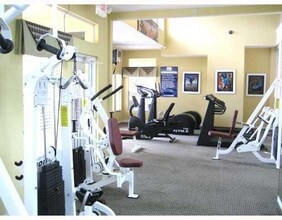 2642 NW 33rd St, Unit 1908 in Oakland Park, FL - Foto de edificio - Building Photo