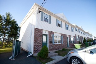 Burns Avenue in Charlottetown, PE - Building Photo