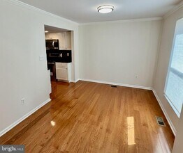 6291 Kerrydale Dr in Springfield, VA - Building Photo - Building Photo