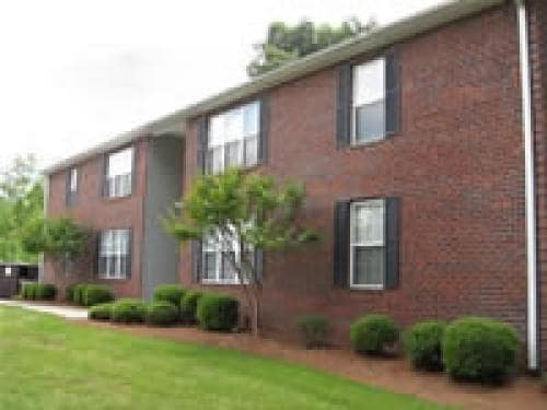 Walker Avenue Apartments in Greensboro, NC - Foto de edificio - Building Photo
