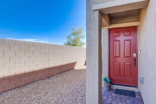 5215 Lissome Lily Ct in Las Vegas, NV - Building Photo