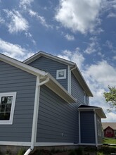 910 N Maple St in Bloomington, IN - Building Photo - Building Photo