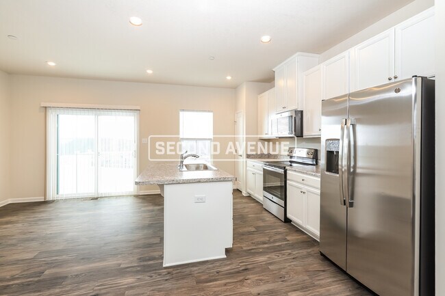 2024 Cade Dr in Monaca, PA - Building Photo - Building Photo