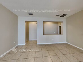 7412 Hunters Greene Cir in Lakeland, FL - Building Photo - Building Photo