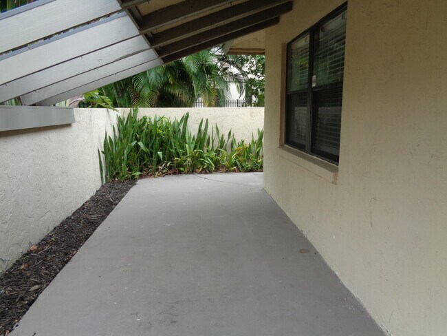 3109 SW 20th Terrace in Delray Beach, FL - Building Photo - Building Photo