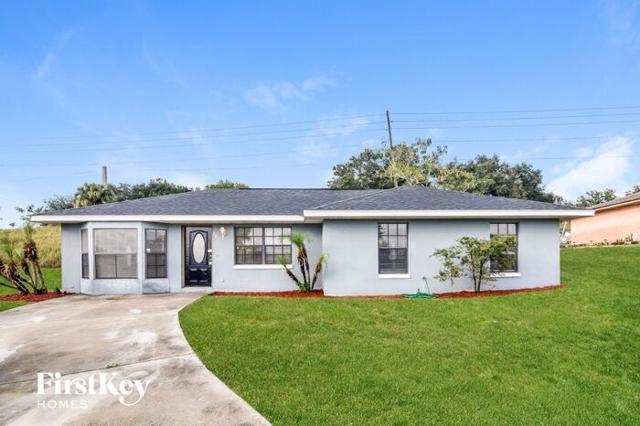 501 Greenview Terrace Photo