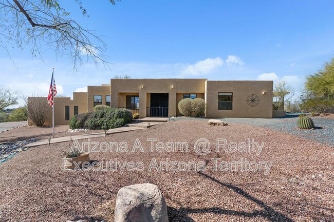 property at 6000 E Calle Ojos Verde