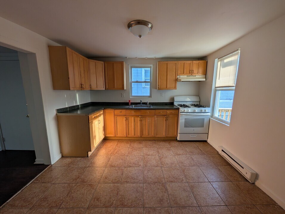 32 Auburn St in New Haven, CT - Building Photo