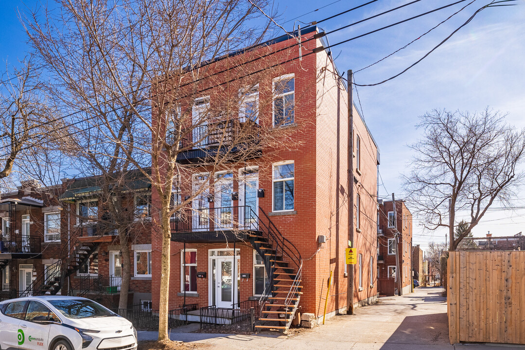 5722 8E Av in Montréal, QC - Building Photo