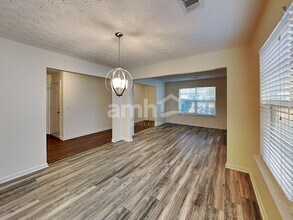 159 Holly Mill Village Dr in Canton, GA - Foto de edificio - Building Photo