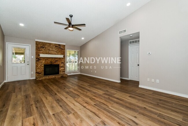 108 Mapleridge Dr in Rockwall, TX - Building Photo - Building Photo
