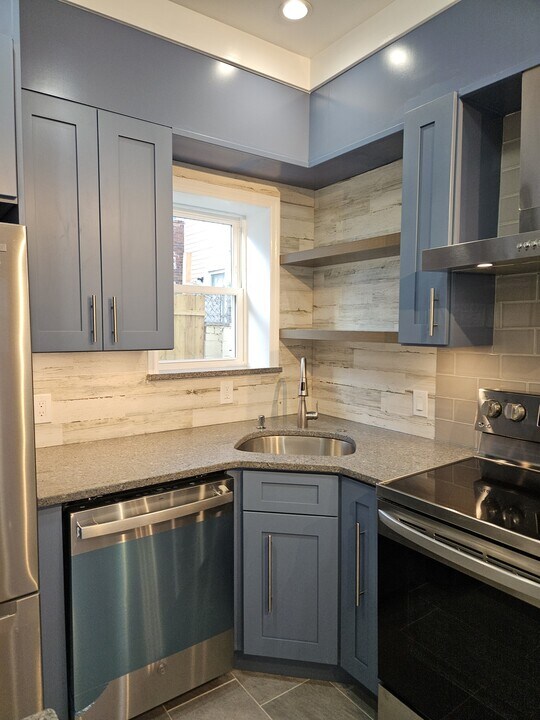 1926 N Mascher St in Philadelphia, PA - Building Photo