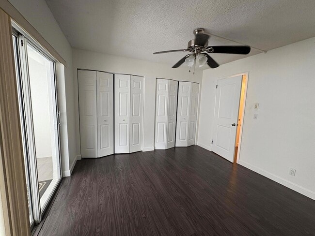 26 Kingswood E in West Palm Beach, FL - Building Photo - Building Photo