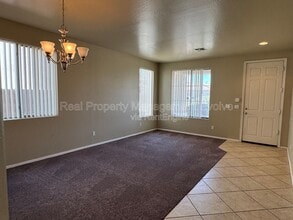 15440 W Jefferson St in Goodyear, AZ - Building Photo - Building Photo