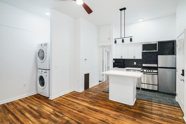 1024 Pine St photo'