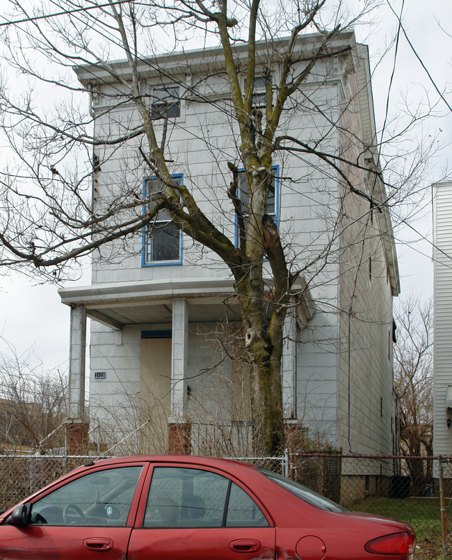 3123 Van Buren Ave in Cincinnati, OH - Building Photo - Building Photo