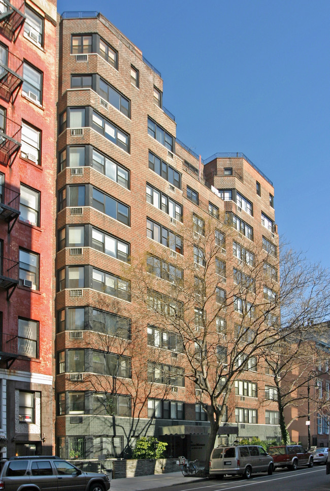 45-55 W 10th St in New York, NY - Foto de edificio - Building Photo