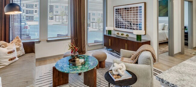 8153 Beaver Dm St, Unit 5305 in Fort Worth, TX - Foto de edificio - Building Photo