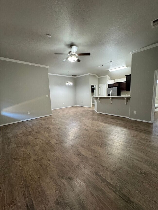 5905 104th St in Lubbock, TX - Building Photo - Building Photo