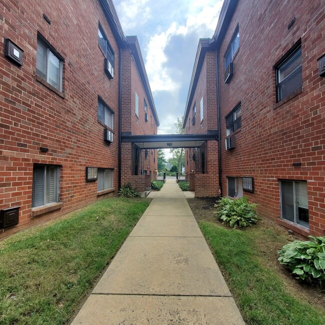 Fox Chase Gardens photo'