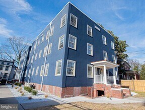 308 N Division St in Salisbury, MD - Foto de edificio - Building Photo
